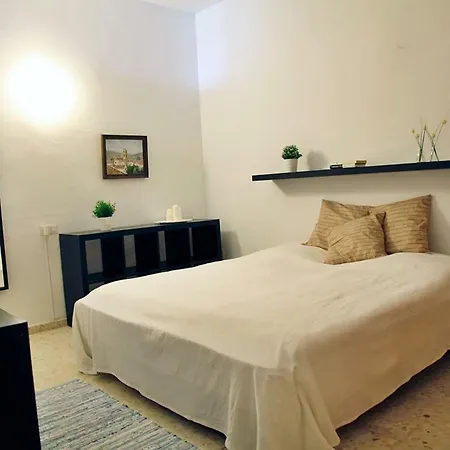 Casa Isabel Daire *